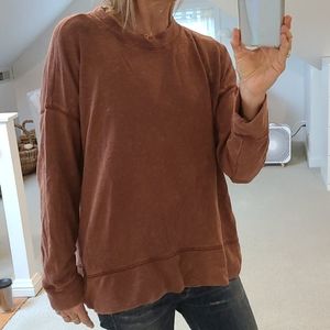 Aerie sweatshirt-like top